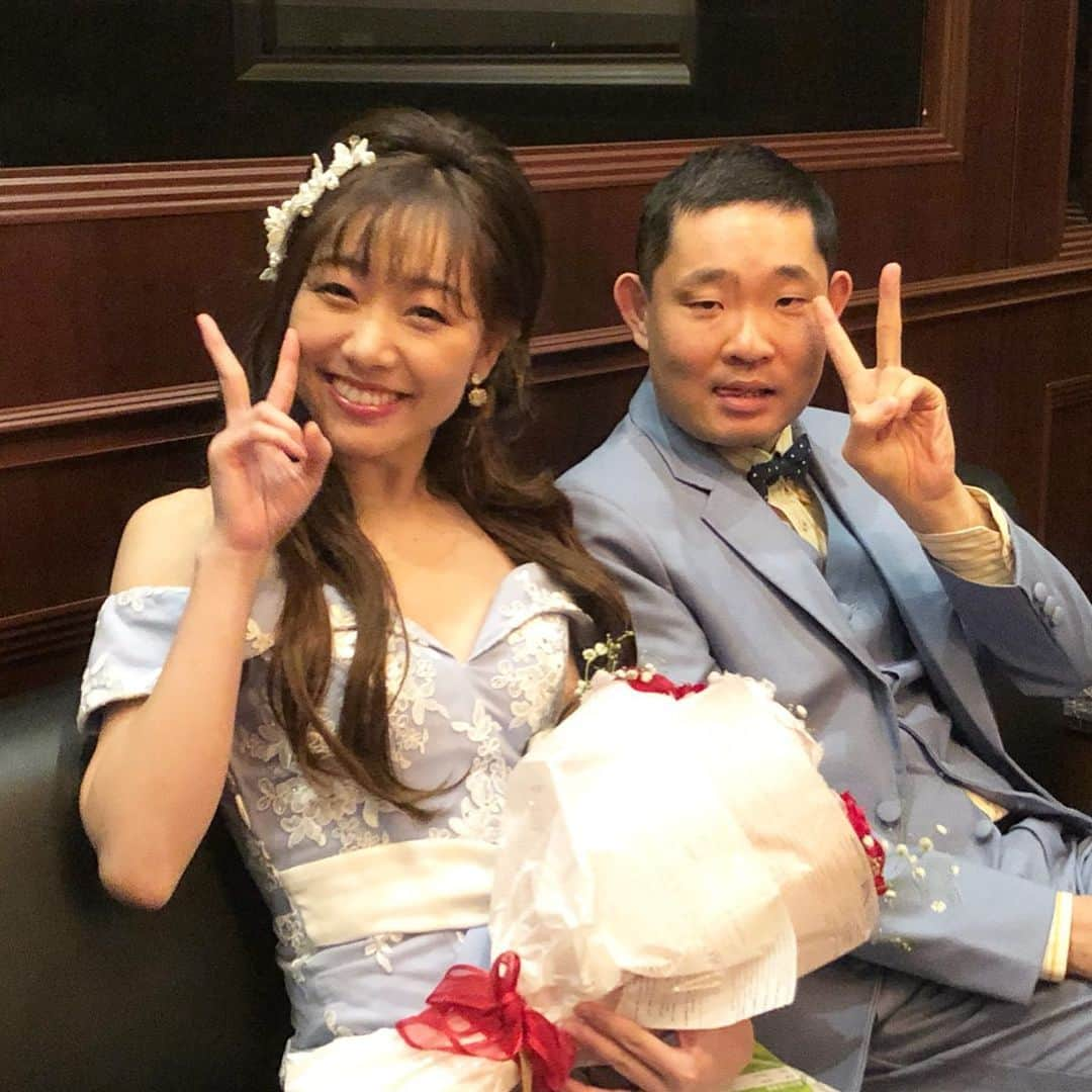 須田亜香里さんのインスタグラム写真 - (須田亜香里Instagram)「キャバ嬢、別バージョンのオフショット。 お相手は #今野浩喜 さん。 テレ朝ドラマ、 #豆腐プロレス ぶりにお会いできました。 またドラマでお会いできたのが嬉しかったな。 6.7.8枚目は神道監督も☺️ 楽しいシーンなのでお楽しみに！ #今夜 #メ〜テレ #名古屋行き最終列車 @nagoyayuki2019」2月1日 20時56分 - akarisuda