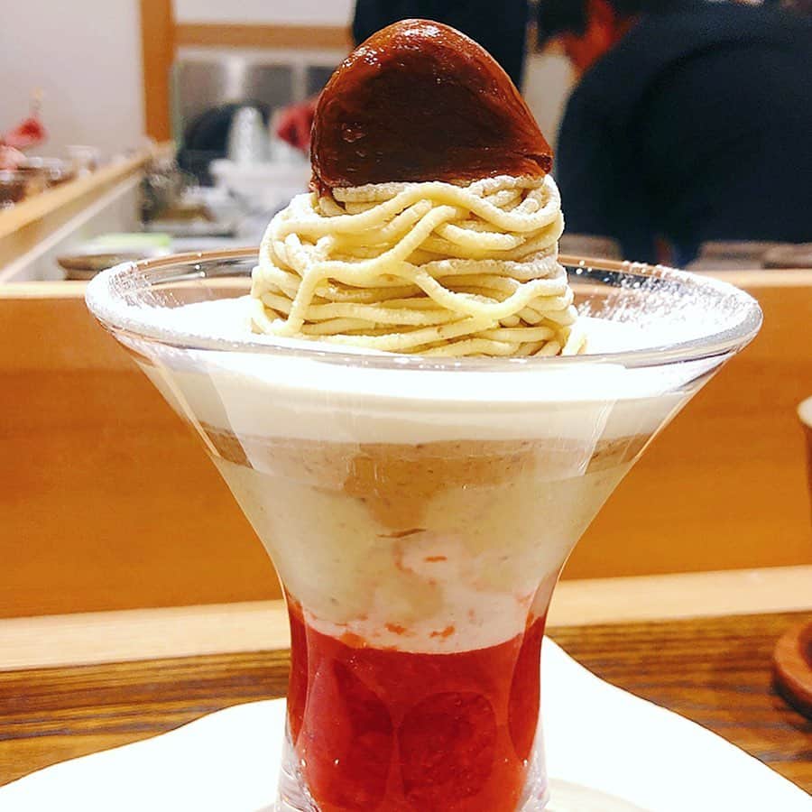 里井真由美のグルメインスタ