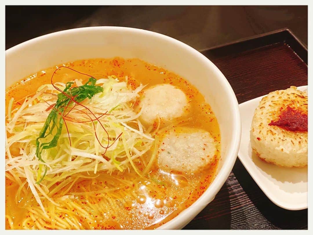 知華のグルメインスタ