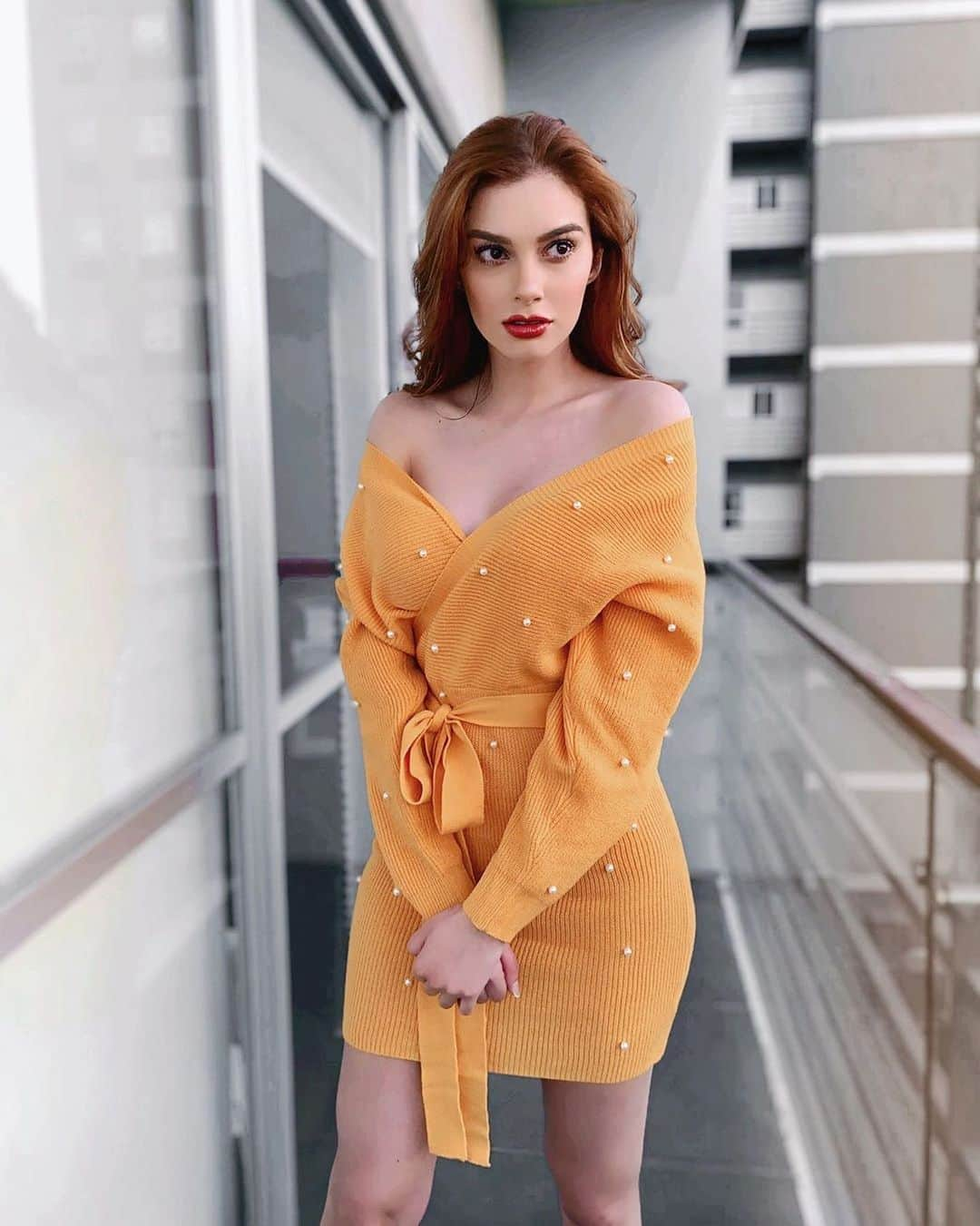 SHEINさんのインスタグラム写真 - (SHEINInstagram)「Sunshine state of mind. 💛@valvillanueva98 Shop 'Pearl Beaded Wrap V-cut Back Self Belted Sweater Dress' link in bio. ID:849488 #SHEIN #SHEINgals #SHEINstyle #SHEINss2020 #dress #sweater」2月1日 22時26分 - sheinofficial