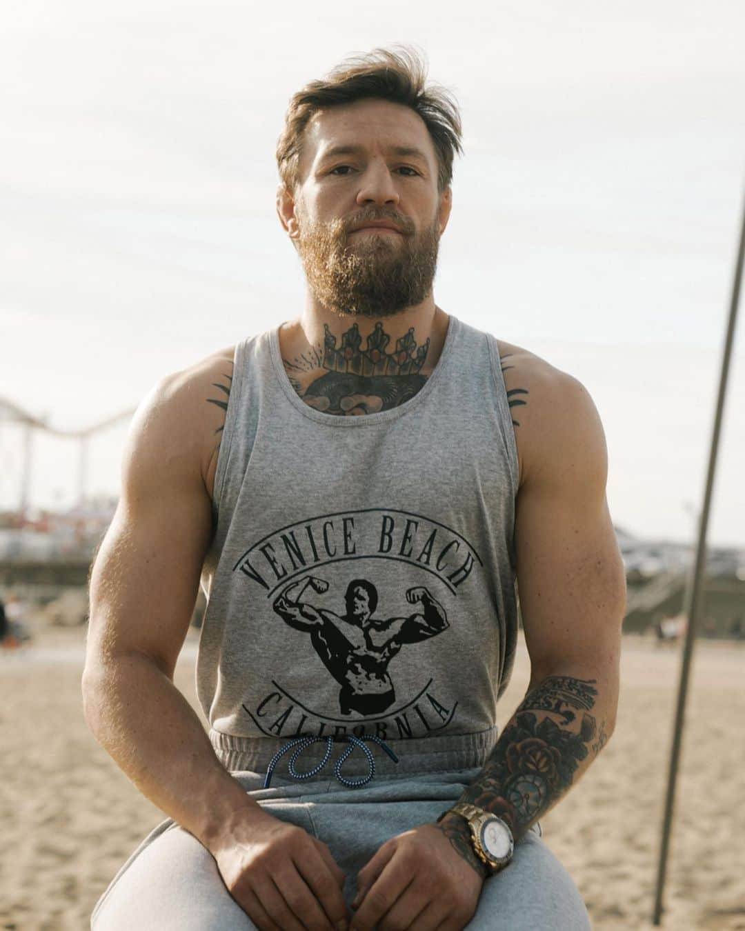 コナー・マクレガーさんのインスタグラム写真 - (コナー・マクレガーInstagram)「Back on my old stomping ground, muscle beach California.  Keeping it tight with dips and rips. @mcgregorfast @properwhiskey @reebok」2月1日 23時45分 - thenotoriousmma