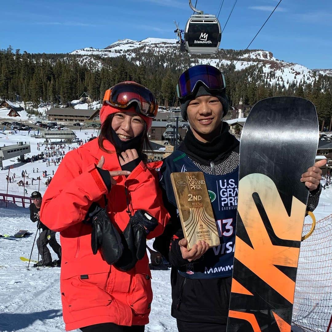 上田ユキエさんのインスタグラム写真 - (上田ユキエInstagram)「US Grand Prix でK2のりょうま（木俣椋真）が準優勝🔥若干１７才、期待のアスリートです。久しぶりのスノーボードへのアドレナリン、ドキドキさせてもらいました〜！やっぱり大会は出るのも見るのも大好きです。おめでとう✨ @ryomakimata @k2.snowboarding @mammothmountain #k2japan #ryomakimata #snowboarding #usgrandprix2020 #slopestyle」2月2日 9時42分 - yukie_ueda