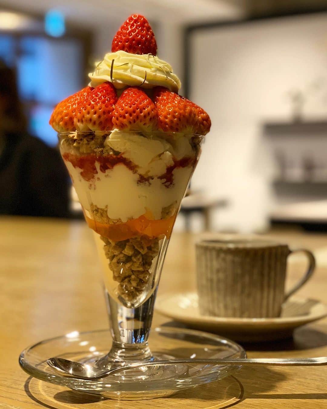 海下真夕のグルメインスタ