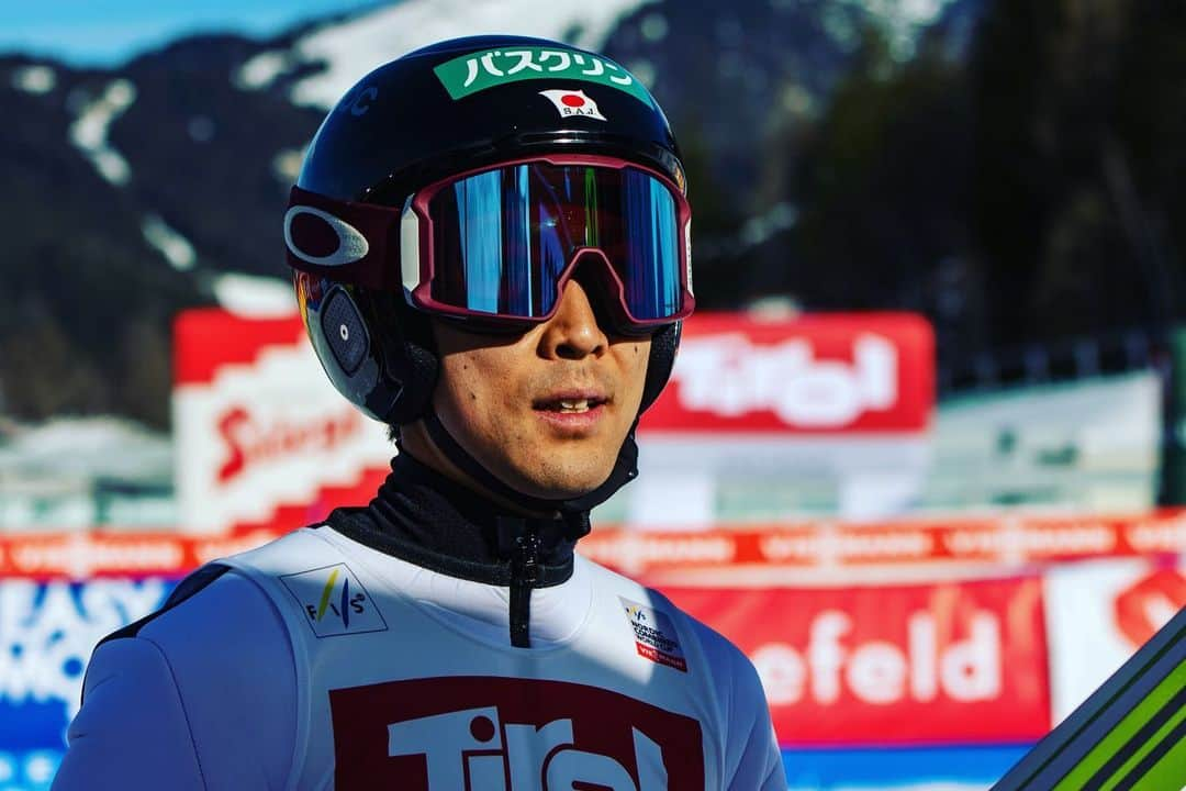 渡部暁斗さんのインスタグラム写真 - (渡部暁斗Instagram)「@seefeld_nordic day2, 7th place. There was no remarkable performance but my shape is getting better for sure. Put in my all for the last day tomorrow🔥 #fisnoco #nordiccombinedtriple #livetoski #fischerski #swix #oakley #goldwin #poc #kinetixx #バスクリン #アミノバイタル」2月2日 2時23分 - wtbakt