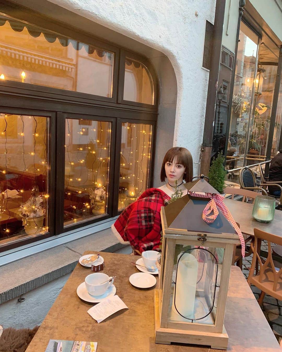 のインスタグラム：「寒すぎなく、良い雰囲気。 #ルッツェルン　#church #luzern #🏰　#Swiss #🇨🇭#松下萌子　#moeco」