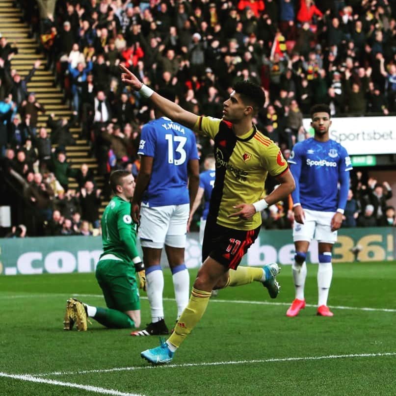 のインスタグラム：「disappointed with the result ... we know it will hard until the end ⚽️🐝 first in premier⚽️ thanks for the support amazing as always」