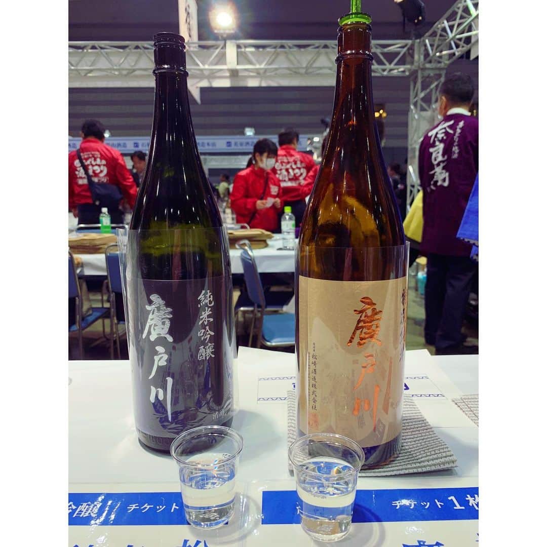 長谷川朋加さんのインスタグラム写真 - (長谷川朋加Instagram)「＊ 【 ふくしまの酒まつりを堪能🍶❤️ 】 ＊ 昨日は朝ラン🏃‍♀️その後は🍶笑 ふくしまの酒まつり楽しすぎたーっ！ ＊ 山形時代の同期すとんりばと参戦！ 県内58の蔵元から157銘柄が集結🍶 前売り券を3枚手に飲んで食べ飲んで食べ… 幸せなひと時でした🤩券使い切れた！ ＊ 隣で飲んでいた小石川夫婦と お友達になりずーっとお喋り🤝 こうやって友達の輪が広がるのが常です😚 ＊ 小石川さんの知人で うつくしま蕎麦王国協議会会長の 菅野さんともお話しして とっても楽しい時間を過ごせました！ 会津のお蕎麦は何度食べても美味しい！ また遊びに行きます🏃‍♀️ ＊ いただいた銘柄の一部！ #會津宮泉 純米 #廣戸川 特別純米 #一歩己 生酒 #自然郷SEVEN 純米 #弥右衛門 純米吟醸 #又兵衛 夢の香 純米吟醸 #しぜんしゅ #にいだしぜんしゅ しぼり 純米 #ショコラにごり酒 ＊ まだまだ味わいたいものが沢山あるので これから少しずつ出会えていければ良いな🍶 色々と教えてくれたとよしー有り難う！ 日本酒に詳しすぎる豊嶋アナウンサー @toyoshima_keisuke ＊ そしてお声掛けくださった視聴者の皆様 有り難うございました🙇‍♀️ 今後とも福テレを宜しくお願いします！ ＊ さ、今日から また脂肪を落とすキャンペーン🥊 新たな目標に向けて動きます🏋🏼‍♀️ 良い報告が出来ますように🙏🏻 ＊ #やりたい事は全部やる #全力前向き前のめり #走るの大好き」2月2日 6時54分 - hasegawatomoka