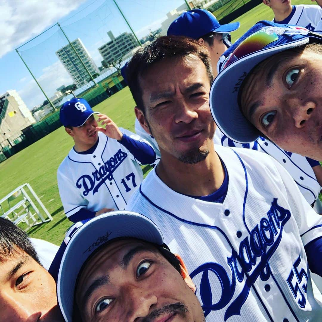 祖父江大輔さんのインスタグラム写真 - (祖父江大輔Instagram)「#camp #springcamp  #dragons #沖縄 #平田良介 #福田永将 #岡田俊哉 #柳裕也」2月2日 7時03分 - sobue