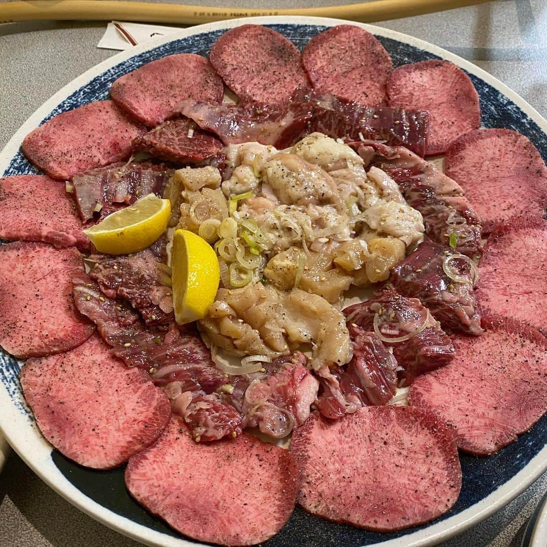 栗原友のグルメインスタ