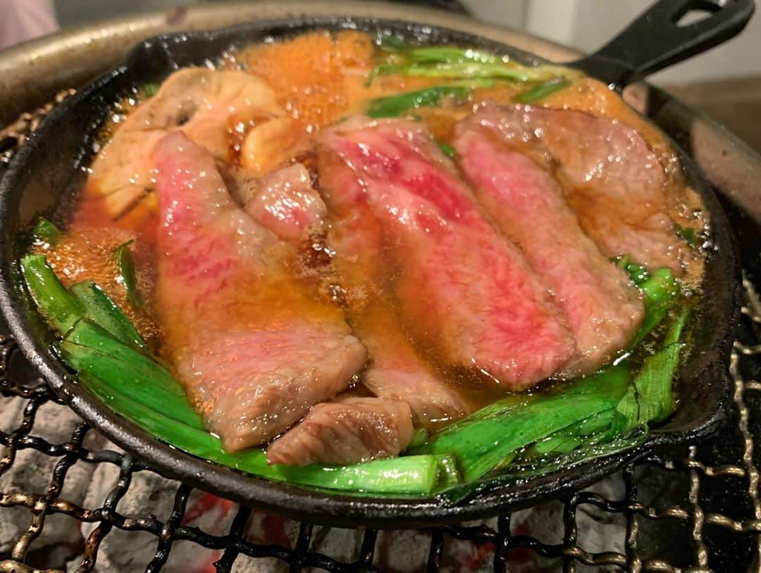 波多野結衣さんのインスタグラム写真 - (波多野結衣Instagram)「あいちんが誘ってくれてbeef by KOHさんいってきた🐮  全部おいしすぎて幸せた…🥺 あいちんありがとう！ . . #焼肉 #beefbykoh #おいしかった #上原亜衣 #波多野結衣 #お肉 #うに」2月2日 9時05分 - hatachan524