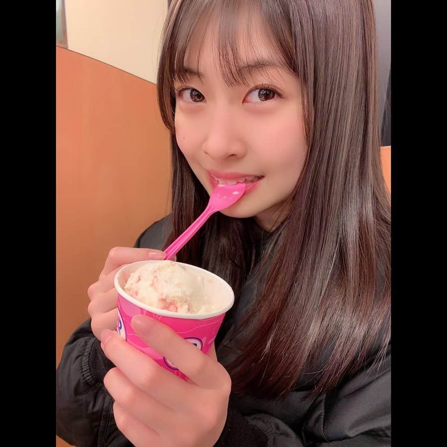 松岡はなさんのインスタグラム写真 - (松岡はなInstagram)「アイス大大大大大大大好き」2月2日 19時35分 - hana_matsuoka_