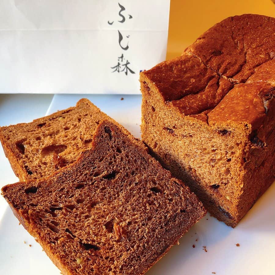 里井真由美のグルメインスタ