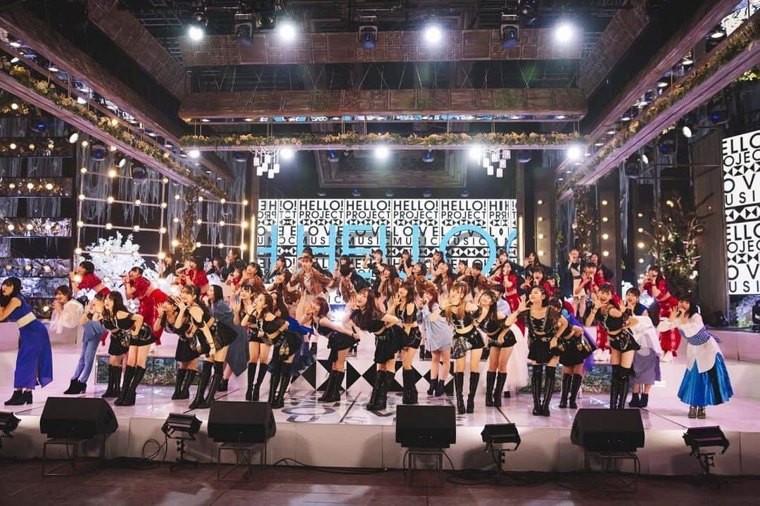 フジテレビ「Love music」さんのインスタグラム写真 - (フジテレビ「Love music」Instagram)「「ハロー！ヒストリー'20」﻿ ハロプロメンバー総勢58名でテレビ初披露💎﻿ ﻿ パフォーマンス写真 パート④📷﻿ ﻿ 📍モーニング娘。‘20﻿ 📍アンジュルム﻿ 📍Juice=Juice﻿ 📍こぶしファクトリー﻿ 📍つばきファクトリー﻿ 📍BEYOOOOONDS﻿ ﻿ 今夜0:30〜放送﻿ ※地域によって放送日程が異なります。﻿ 各放送局のHPにてご確認下さい。﻿ ﻿ #Lovemusic﻿ #ハロプロ﻿ #パフォーマンス写真を毎日UP中﻿ #パート4﻿ #いよいよ今夜放送 #morningmusume20﻿ #モーニング娘20 ＠morningmusume_official﻿ #アンジュルム ＠angerme_official﻿ #juicejuice ＠juice_juice_official﻿ #こぶしファクトリー ＠kobushifactory_official﻿ #つばきファクトリー ＠tsubakifactory_official﻿ #BEYOOOOONDS ＠beyooooonds_official」2月2日 13時11分 - lovemusic_fujitv