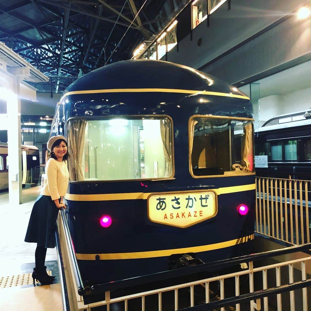 小林佳果さんのインスタグラム写真 - (小林佳果Instagram)「元気な君に、また逢いたいよ。  #あけぼの　#あさかぜ」2月2日 13時59分 - keika_kobayashi