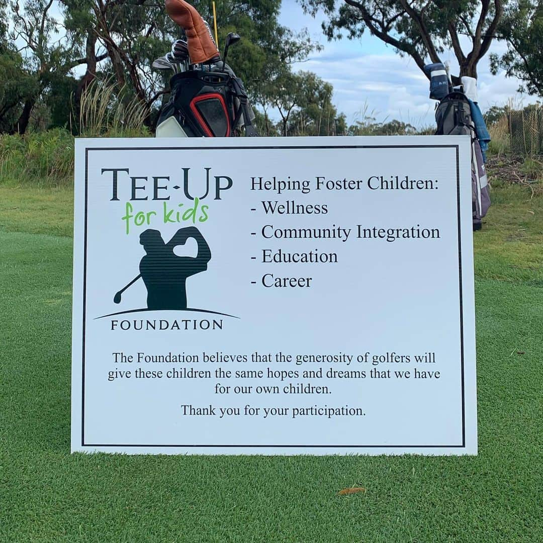 ユ・ソヨンさんのインスタグラム写真 - (ユ・ソヨンInstagram)「- I went to charity event this morning for @teeup4kids  It’s a charity for out-of-home care children. Children unable to live with their parents because of physical or emotional abuse or neglect. The primary objective is to raise money for their education. The Foundation helps to integrate more than 6,400 children living in care (away from parents) back into the community to give them a chance in life. I am glad I could do something for them😊  Thank you @theoliviaoh for carried my bag all day long hehe」2月2日 15時40分 - 1soyeonryu