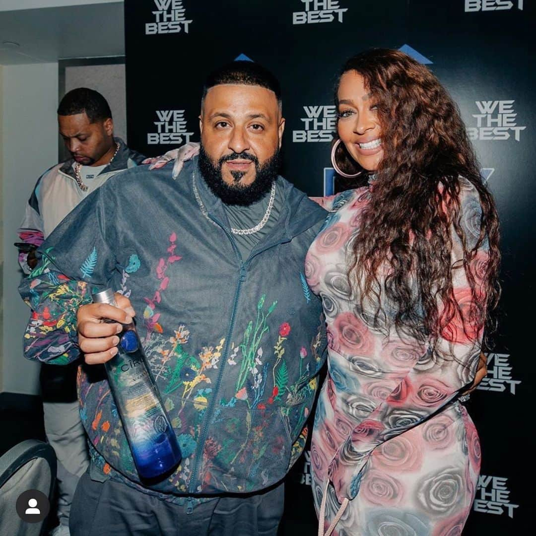 DJキャレドさんのインスタグラム写真 - (DJキャレドInstagram)「Bless up @lala  Dinner wit @ciroc #ad  Still Celebrating the Grammy 🏆」2月2日 15時50分 - djkhaled