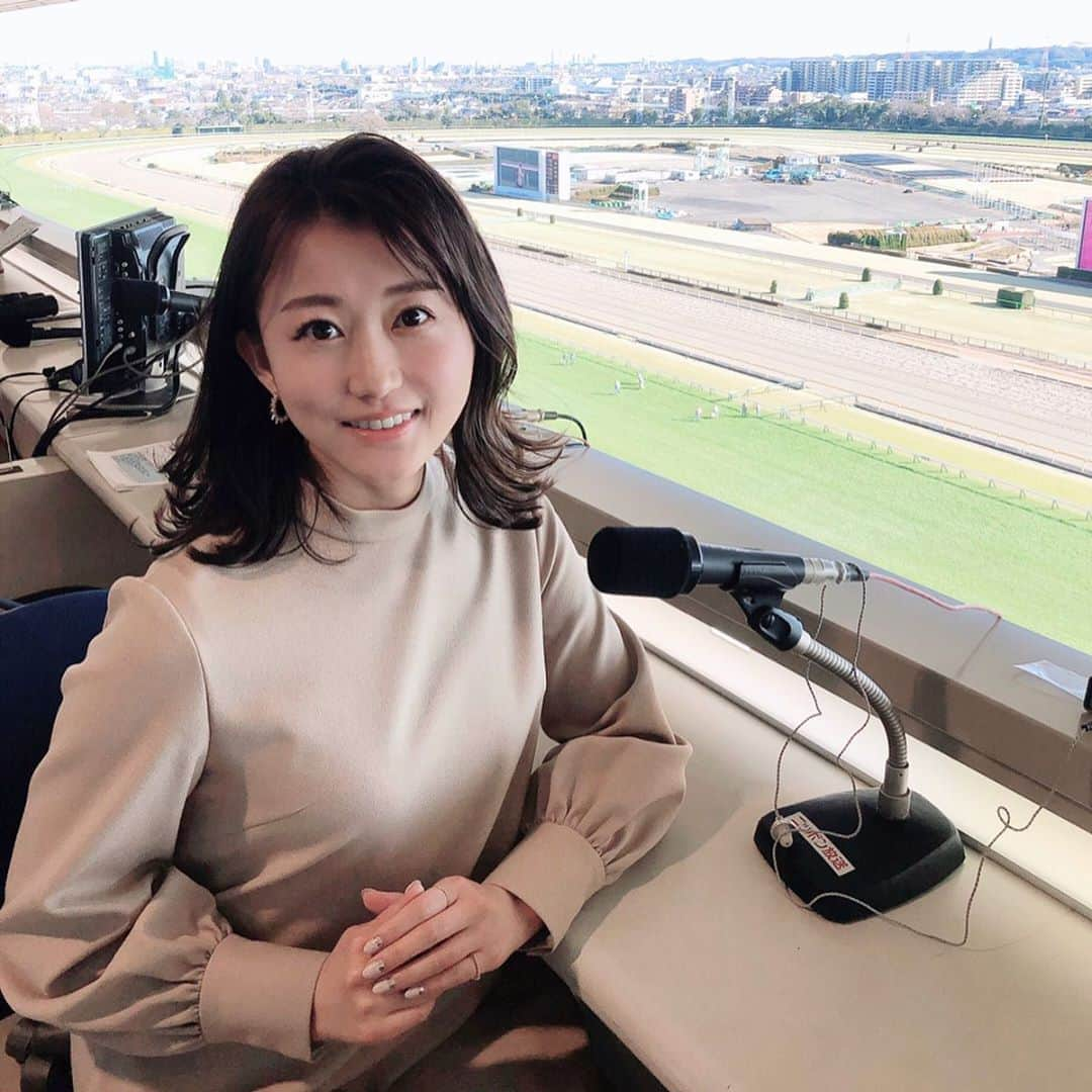 津田麻莉奈さんのインスタグラム写真 - (津田麻莉奈Instagram)「ニッポン放送 「日曜競馬ニッポン」 ありがとうございました🙏💕 そしてすみませんでした…😭 ⁑ ニッポン放送さんのTwitterアカウントで、サイン入り写真が当たります📷 果たして本当に欲しい方が居るのか不安でなりませんが、良かったらニッポン放送さんのアカウントをフォロー＆リツイートでご参加下さい🙇‍♀️ ⁑ そして、初ダート、58キロで根岸ステークスを勝ったモズアスコット🏇 安田記念の時以上に驚かされました😮‼️ 関係者の皆さま、おめでとうございます🙏✨ この後はフェブラリーSへ、そしてオーストラリアも視野にということで楽しみが広がりますね✨ ⁑ #東京競馬場 #根岸ステークス #モズアスコット #ニッポン放送 #日曜競馬ニッポン #競馬 #まりなる #津田麻莉奈」2月2日 16時47分 - tsudamarinal