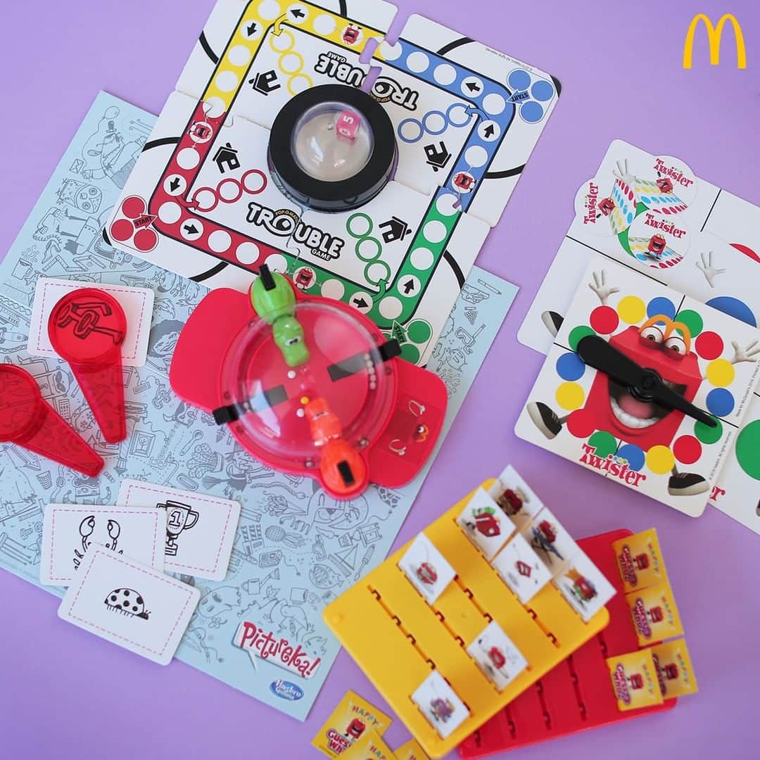 McDonald's Philippinesのインスタグラム：「Get your friends and family together because it’s game time! Order a Happy Meal and get one Hasbro toy at any McDonald’s!  Which toy are you getting today?」