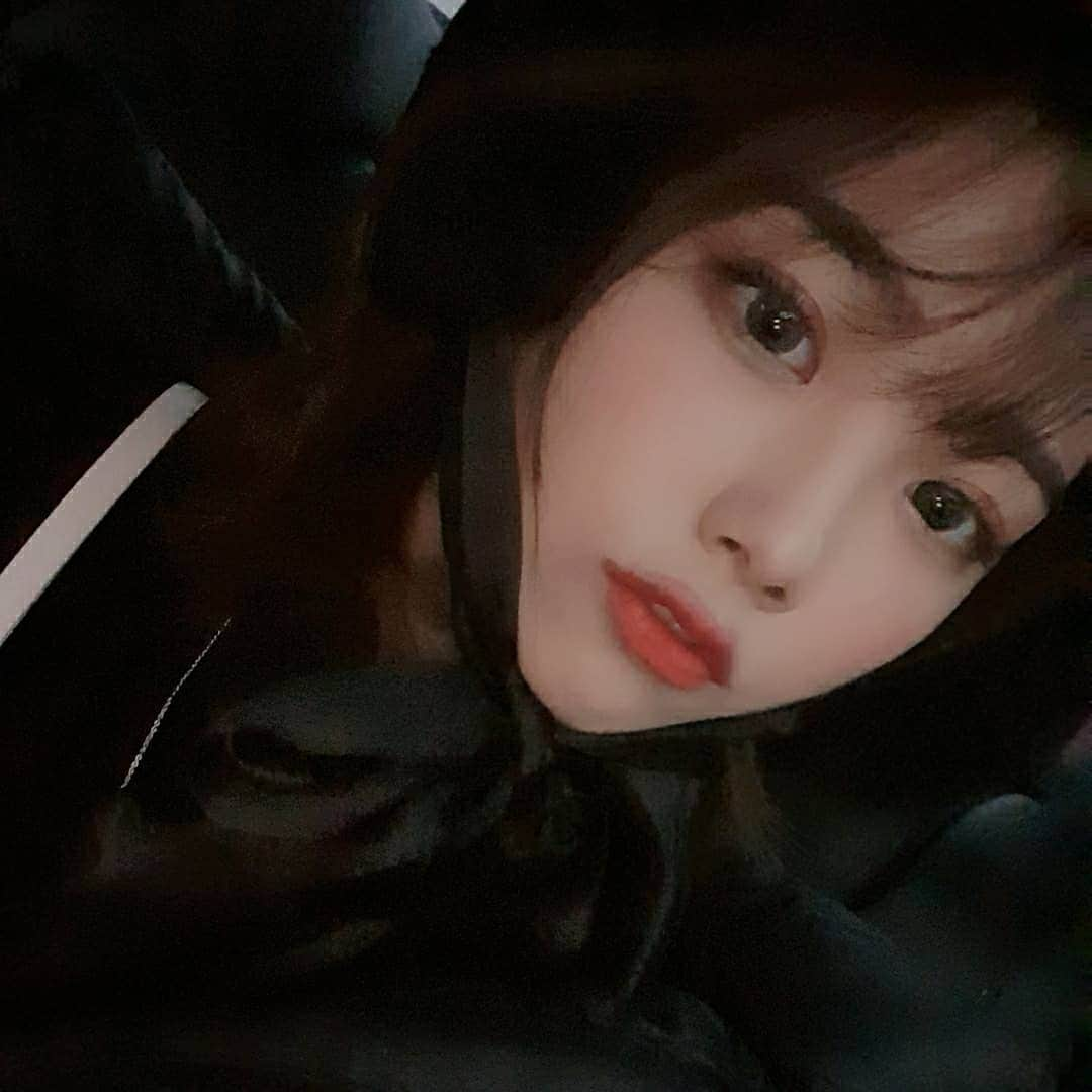 パク・ヘソンさんのインスタグラム写真 - (パク・ヘソンInstagram)「성냥사세효☺💕」2月2日 17時38分 - hyesunee