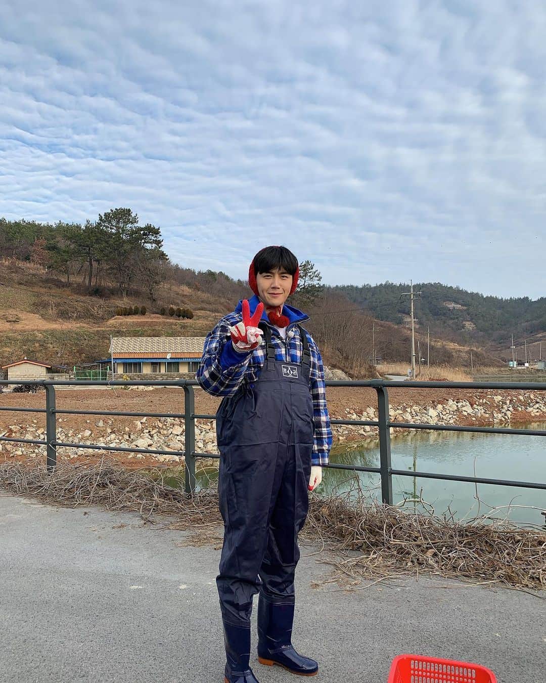 キム・ソンホさんのインスタグラム写真 - (キム・ソンホInstagram)「#1박2일 :)」2月2日 18時14分 - seonho__kim