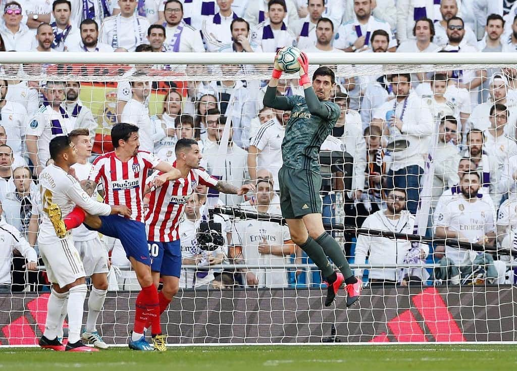 ティボ・クルトゥワさんのインスタグラム写真 - (ティボ・クルトゥワInstagram)「#HalaMadrid 🤍」2月3日 4時11分 - thibautcourtois