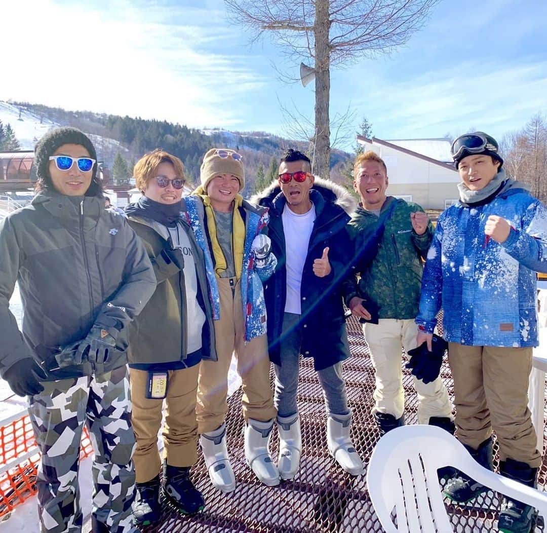 黒田悠斗さんのインスタグラム写真 - (黒田悠斗Instagram)「20年ぶりにスノーボードやったっす。ヤバいロケだった。２日間、テンション上がりっぱなし！」2月3日 4時12分 - yuto_kuroda