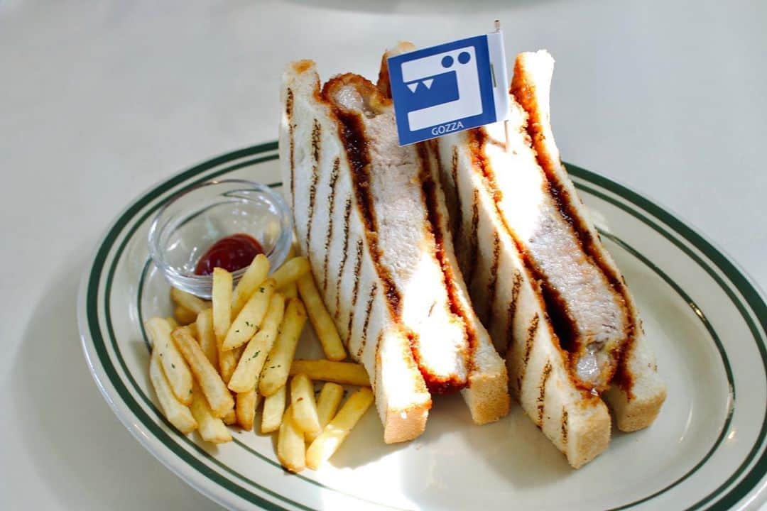 セソコマサユキのグルメインスタ