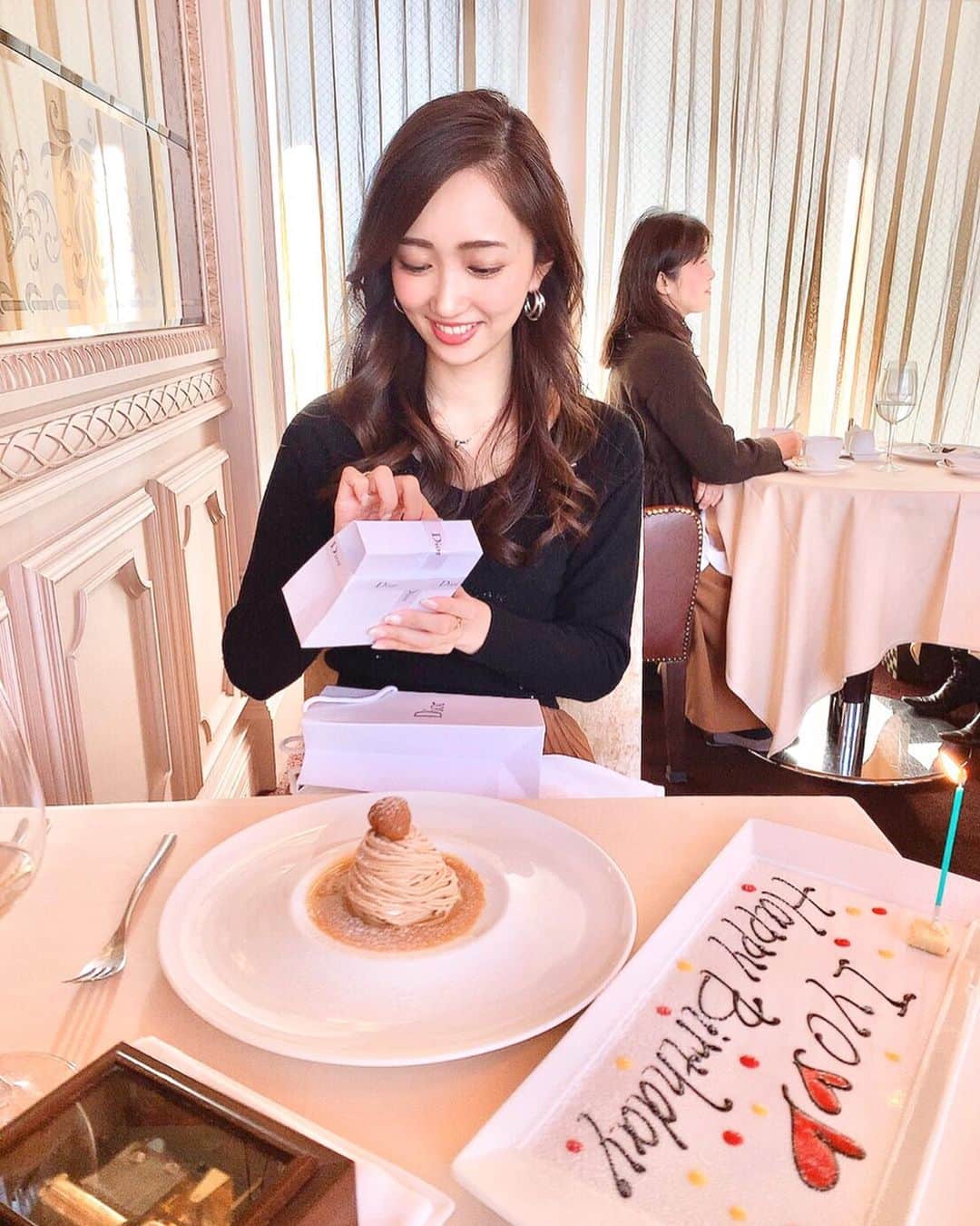 曲渕伊代のグルメインスタ