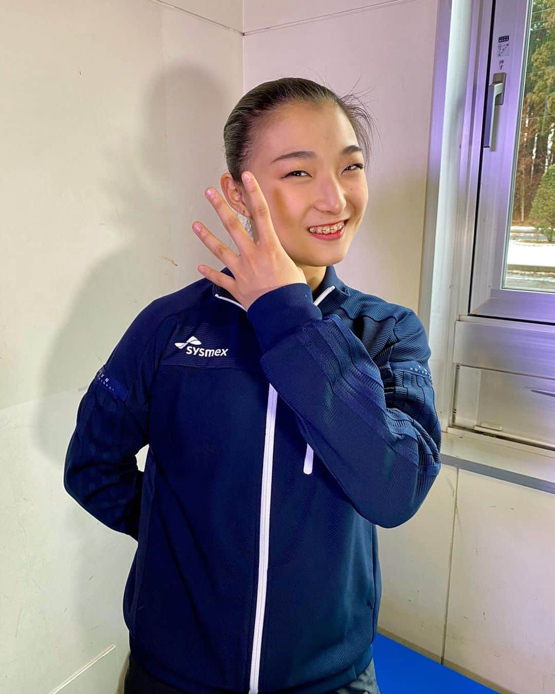 のインスタグラム：「❄️フィギュアスケート❄️ 2020.01.28-02.01 第75回国民体育大会冬季大会 フィギュアスケート競技@三沢アイスアリーナ 🍎No.4🍎  #figureskate #フィギュアスケート #冬季国体 #八戸国体 #兵庫県 #坂本花織 #4T #福岡県 #竹野比奈 #竹野仁奈 #竹野姉妹 #ヒナニナ #奈良県 #山田さくら #大西勝敬コーチ #岩手県 #廣谷帆香 #愛知県 #大庭雅」