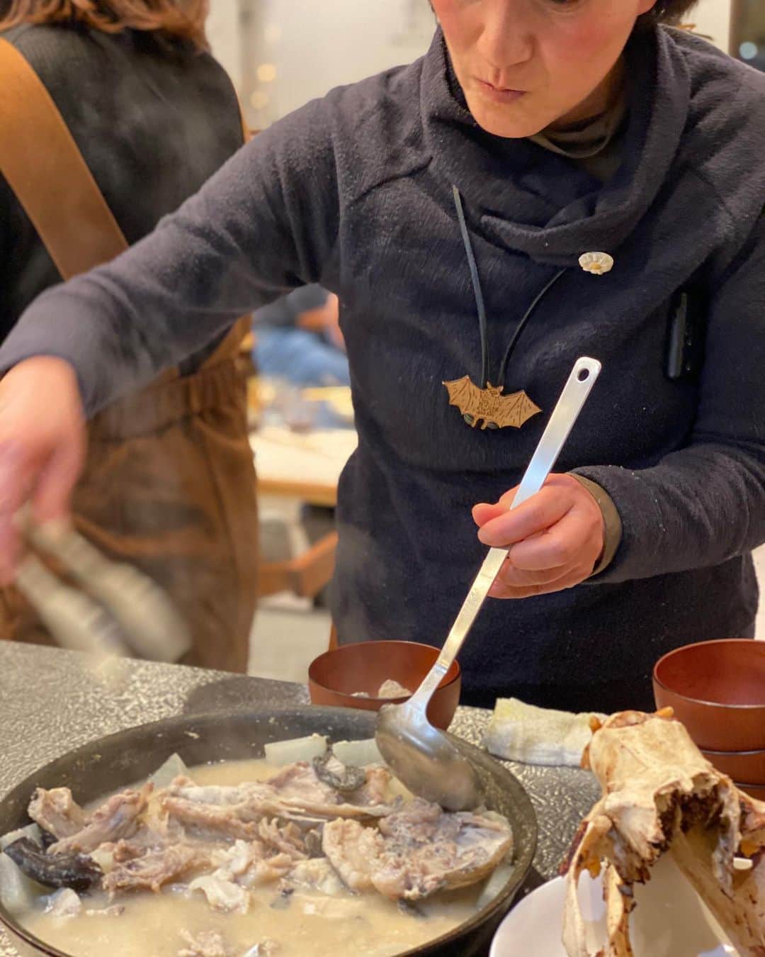 A-Portさんのインスタグラム写真 - (A-PortInstagram)「🍽 ライブクッキングの夜🌉 30品作ったよー すごい‼️」2月2日 22時26分 - shimizu_aport