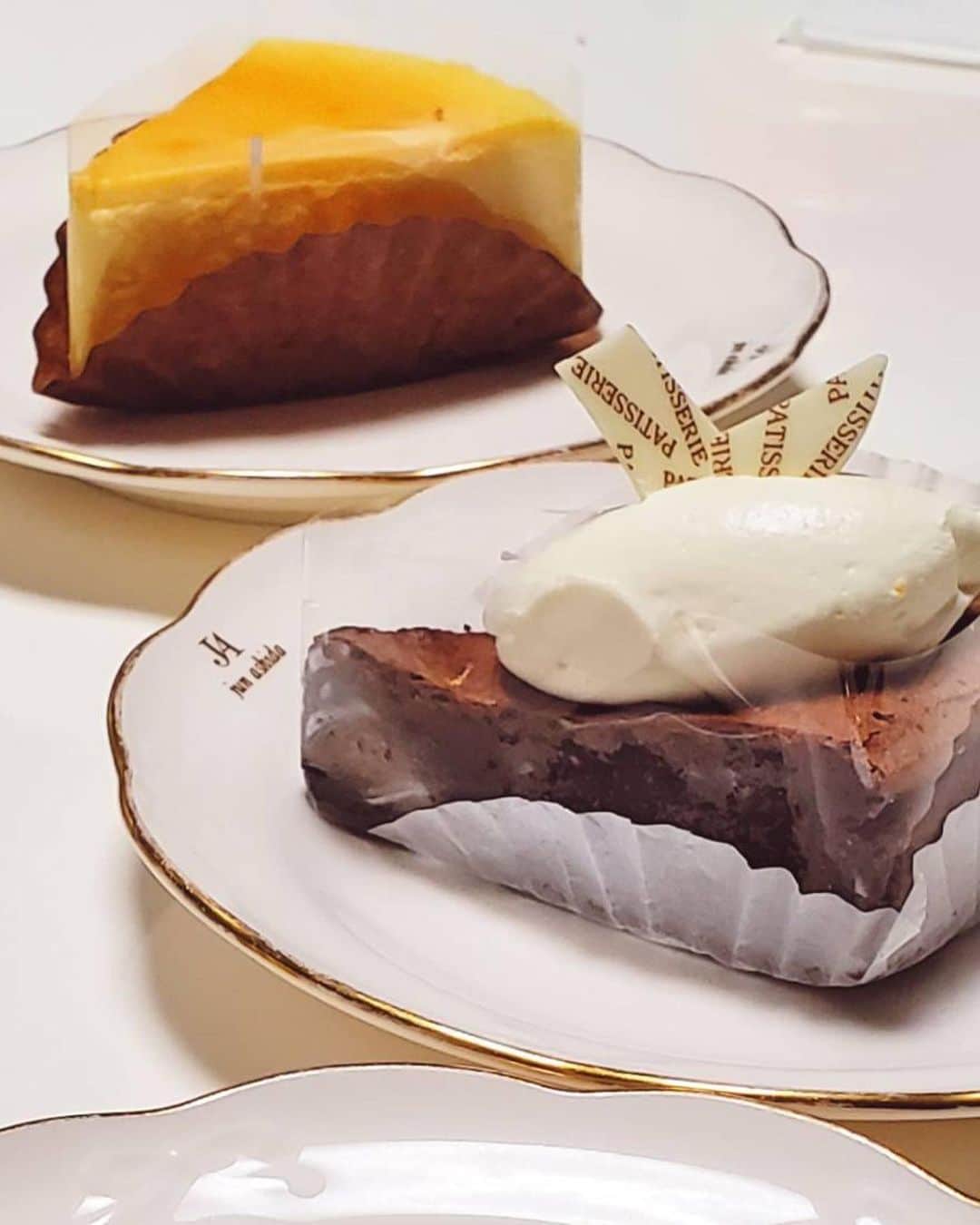 小林亜里紗さんのインスタグラム写真 - (小林亜里紗Instagram)「久しぶりにケーキなど♡  #ケーキ #ごちそうさまでした ♪」2月2日 22時39分 - teketekearinko