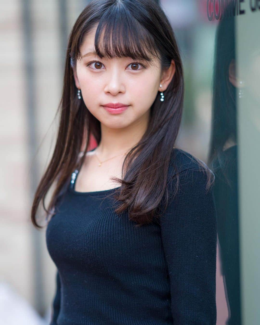 越智萌日のインスタグラム：「私事ですが、2月1日に21歳になりました🎀 . 20歳の1年間は、数々の素敵なご縁に恵まれて、支えていただいたおかげで、自分の成長をより感じた1年でした💐 . 21歳も、周りの方々のお力が側にある幸せをいつも胸に、自分らしく明るく成長していきたいです🥰 . 誕生日、たくさんの人にメッセージもらったり祝ってもらったりしました🥺💕心の底からありがとう😭❣️」