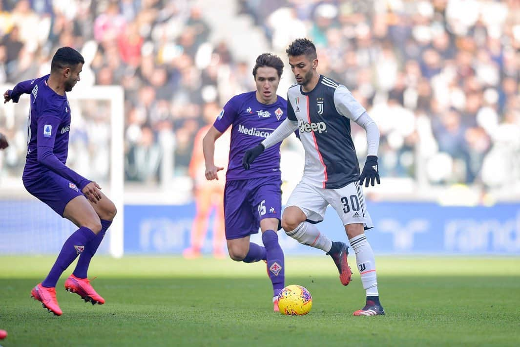 ロドリゴ・ベンタンクールさんのインスタグラム写真 - (ロドリゴ・ベンタンクールInstagram)「Oggi era molto importante tornare a vincere 🏳🏴 #FinoAllaFine #ForzaJuve  Hoy era muy importante volver a ganar 🏳🏴 #FinoAllaFine #ForzaJuve」2月2日 23時38分 - rodrigo_bentancur