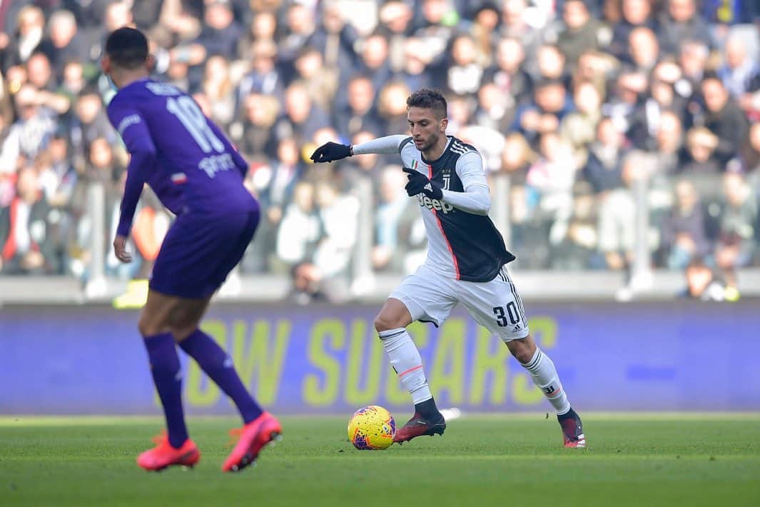 ロドリゴ・ベンタンクールのインスタグラム：「Oggi era molto importante tornare a vincere 🏳🏴 #FinoAllaFine #ForzaJuve  Hoy era muy importante volver a ganar 🏳🏴 #FinoAllaFine #ForzaJuve」