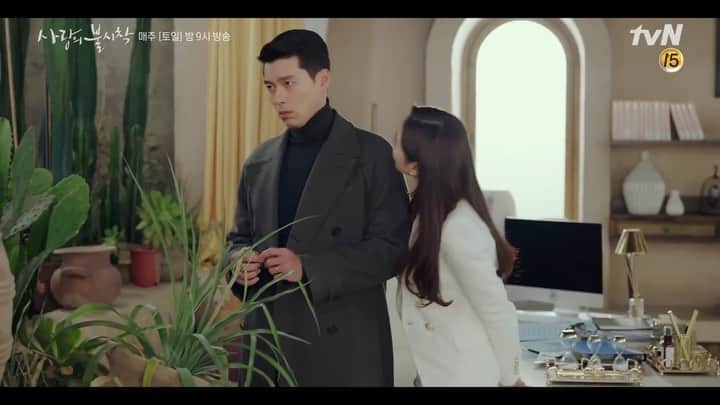 ヒョンビンのインスタグラム：「See you next week! —— #crashlandingonyou #사랑의불시착 #hyunbin #현빈 #ヒョンビン #玄彬 #sonyejin #손예진」