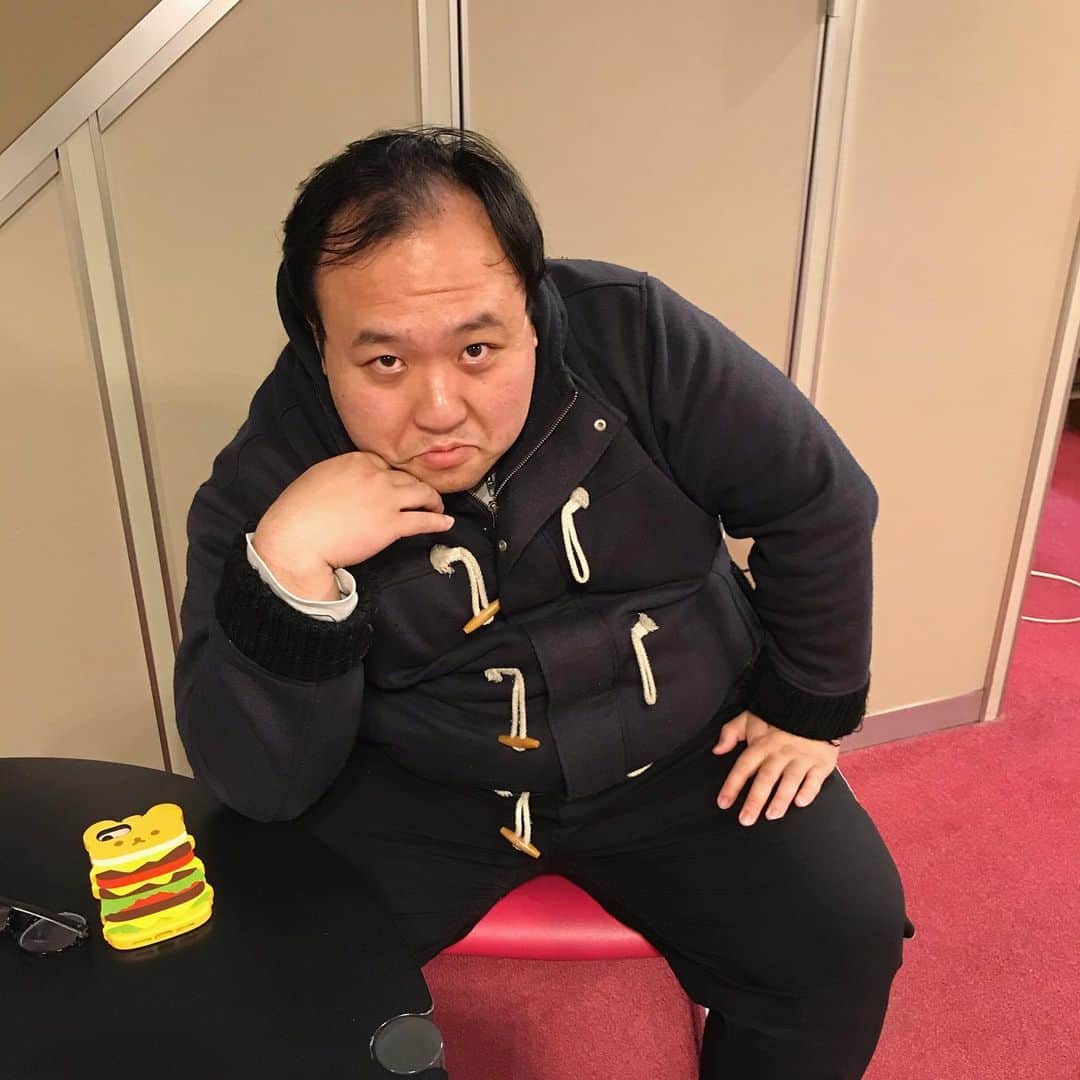 畠中悠のインスタグラム：「打破、完全なるアドリブ、新道竜巳が客席で見るライブ、どれも最高でした！ 今は家ついてからどこかに家の鍵落としてた事に気づいて最悪です！ #真空ジェシカ #ガクちゃん #ママタルト  #ふぐ #大鶴肥満」