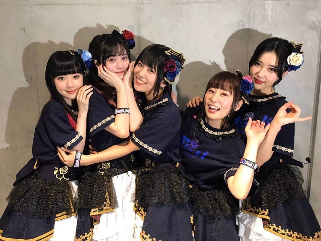 相羽あいなのインスタグラム：「改めまして『Rausch』 ありがとうございました！  今までの中でいろんなことが一番よかった！と思えるそんなライブでした。  次はもっともっと高みへ。  Roseliaメンバーが大好き。 と簡単に言えないくらい好きです。  たくさんのありがとうの気持ちが今もすごい。  これから続く未来で また必ず逢いましょう🌹 #バンドリ #ガルパ #Roselia #Rausch #凄いぞRoselia #Aiainstagram」