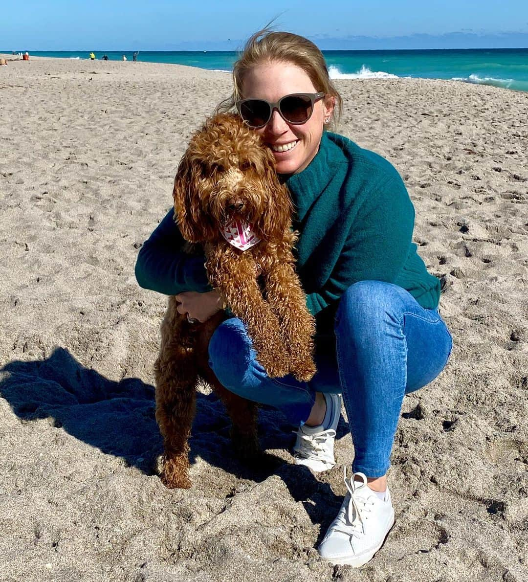 モーガン・プレッセルさんのインスタグラム写真 - (モーガン・プレッセルInstagram)「#SundayFunday - dog beach edition! 🐾」2月3日 1時08分 - mpressel