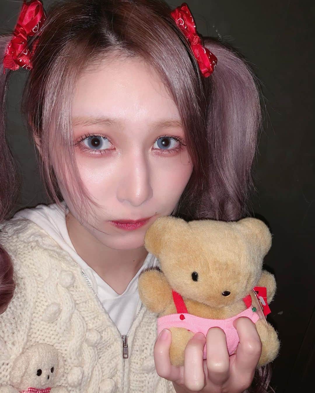 のインスタグラム：「ついてるついてるついんてーる  #ツインテール  #ツインテールの日」