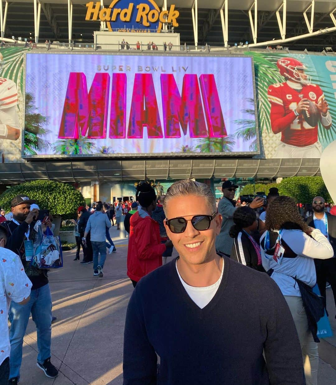 Rodner Figueroaさんのインスタグラム写真 - (Rodner FigueroaInstagram)「Superbowl LIV 🏈 #rodnerfigueroa #hardrockstadium #superbowl #superbowl2020」2月3日 7時29分 - rodnerfigueroa