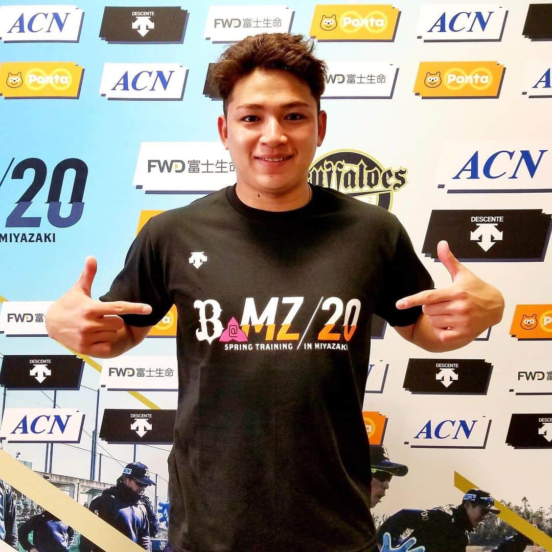 オリックス・バファローズさんのインスタグラム写真 - (オリックス・バファローズInstagram)「#榊原翼 #Bsグッズ #キャンプTシャツ #宮崎春季キャンプ #Bs春季キャンプ B@MZ B＠MZ/20 #Bs2020 #buffaloes #baseball #ORIX #プロ野球」2月3日 10時07分 - orix_buffaloes