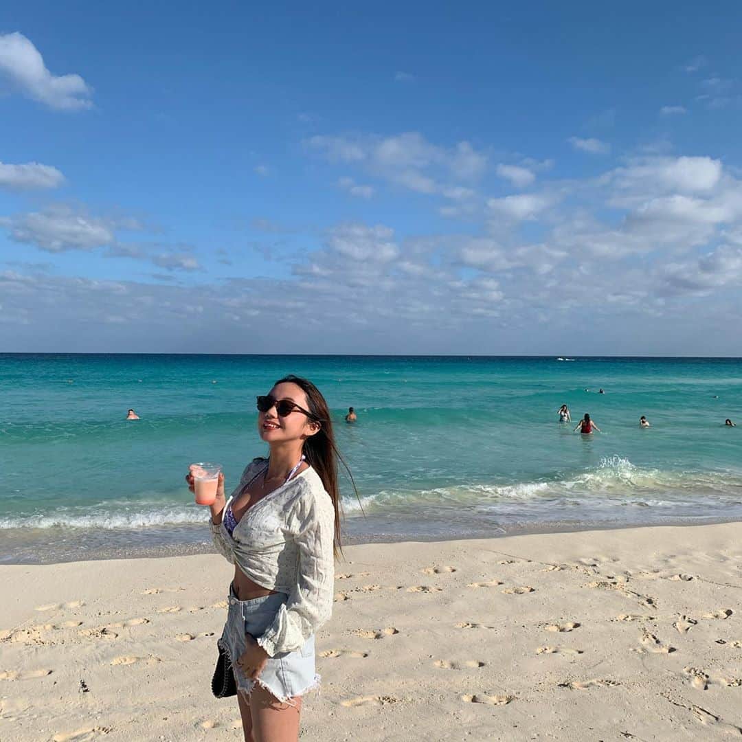 薮下柊さんのインスタグラム写真 - (薮下柊Instagram)「Hola 🌴🏖 : #vacation #summer #cancun #resort #ocean #trip #travel #summervacation #resortstyle」2月3日 10時45分 - __yabushita_shu__