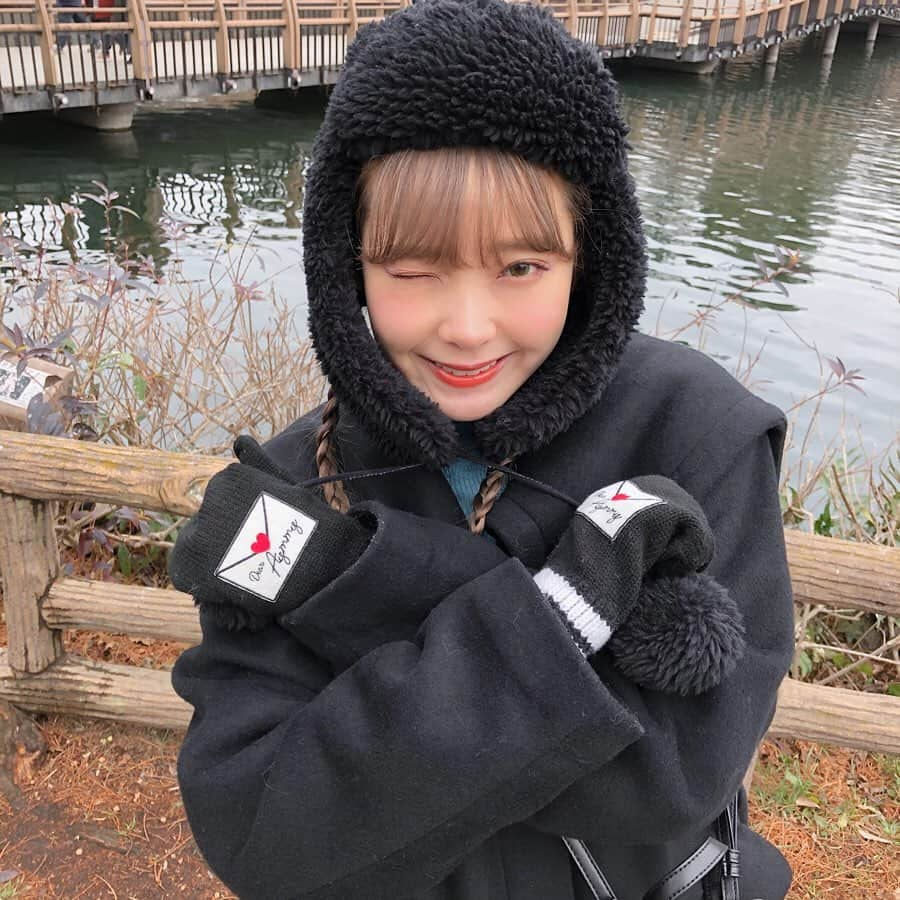 mimさんのインスタグラム写真 - (mimInstagram)「ロシアの子供  #アゴが岩石みたい」2月3日 12時50分 - mim_11_11