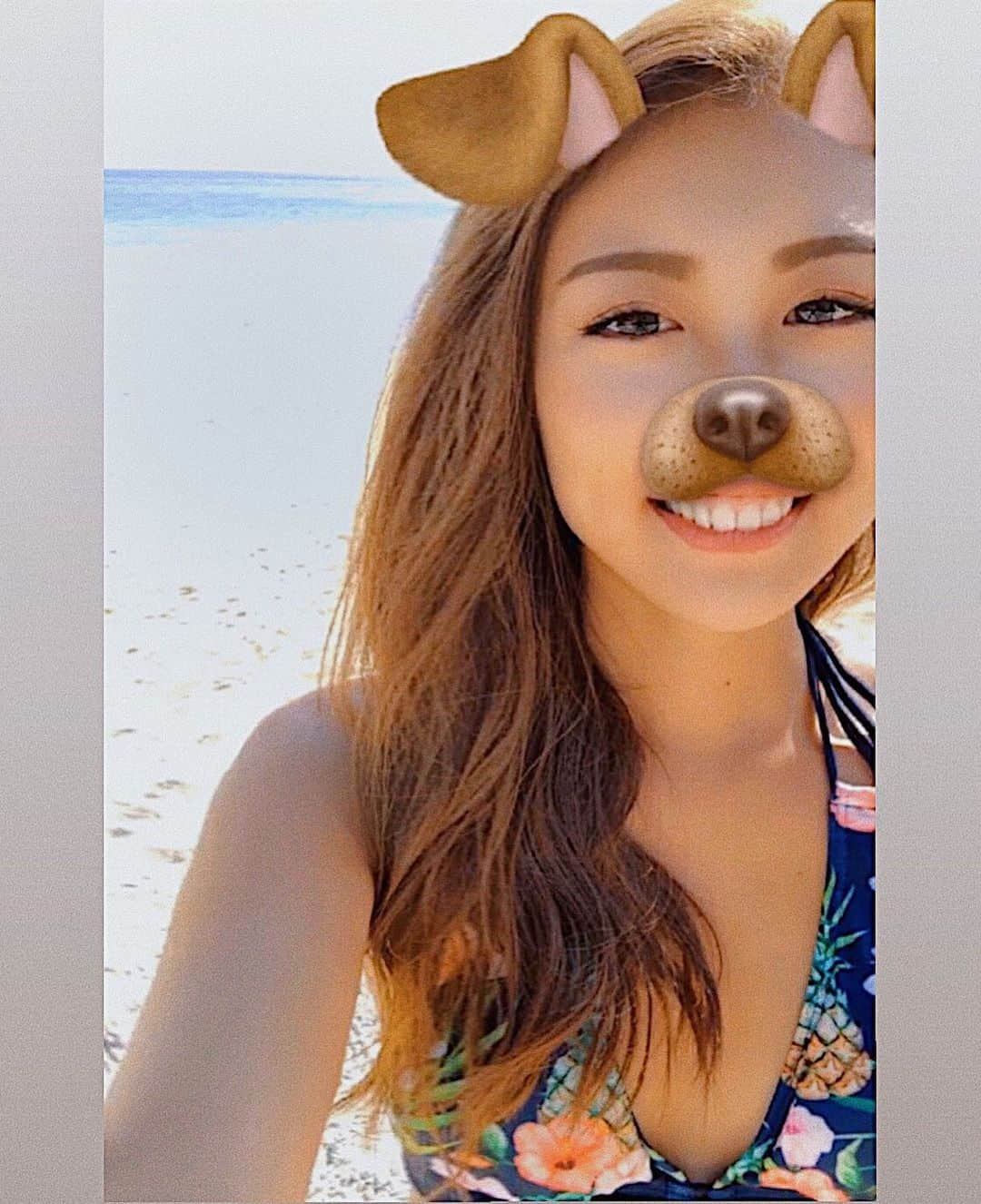 澤井玲未さんのインスタグラム写真 - (澤井玲未Instagram)「🤎🤎🤎 . 懐かしいSNAPCHAT🐶早く夏にならんかな👙 . #smile#snapchat#summer#sea#beach#beachgirl#selfie#swimwear#healthy#diver#divinginstructor#scubadivinginstructor #ダイビングインストラクター#モデル#ダイビング#ビキニ#夏#海好き#水着#小麦肌女子#小麦肌#スナチャ#スナップチャット#locoboutique#ロコブティック#madeinhawaii」2月3日 22時56分 - lemi_cruva