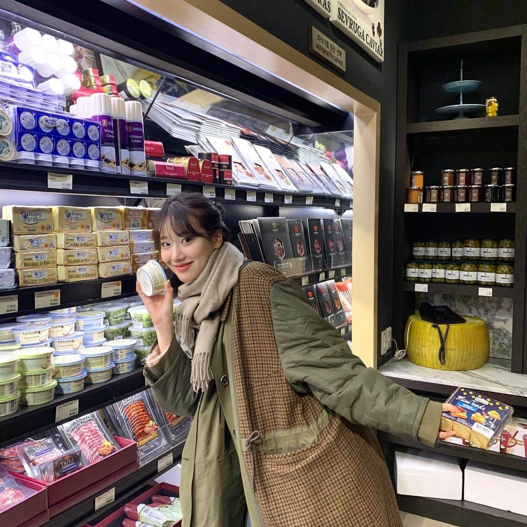 ナウンさんのインスタグラム写真 - (ナウンInstagram)「냠🧀」2月3日 23時30分 - betterlee_0824