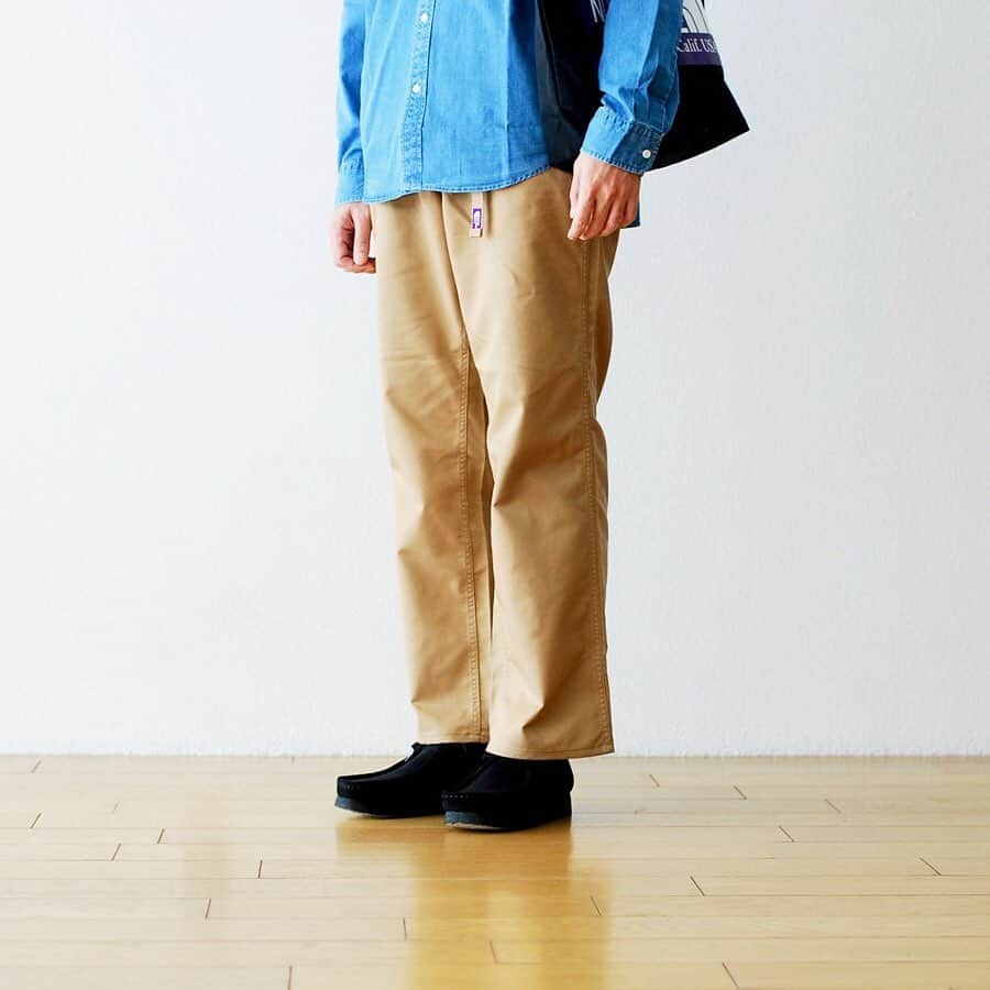 のインスタグラム：「_ THE NORTH FACE PURPLE LABEL -ザ ノース フェイス パープルレーベル- “Stretch Twill Wide Pants” ￥17,600- _ 〈online store / @digital_mountain〉 https://www.digital-mountain.net/shopdetail/000000008940/ _ 【オンラインストア#DigitalMountain へのご注文】 *24時間受付 *15時までのご注文で即日発送 *1万円以上ご購入で送料無料 tel：084-973-8204 _ We can send your order overseas. Accepted payment method is by PayPal or credit card only. (AMEX is not accepted)  Ordering procedure details can be found here. >>http://www.digital-mountain.net/html/page56.html _ #nanamica #THENORTHFACEPURPLELABEL  #ナナミカ #ザノースフェイスパープルレーベル _ 本店：#WonderMountain  blog>> http://wm.digital-mountain.info/blog/20200125-1/ _ 〒720-0044  広島県福山市笠岡町4-18  JR 「#福山駅」より徒歩10分 (12:00 - 19:00 水曜、木曜定休) #ワンダーマウンテン #japan #hiroshima #福山 #福山市 #尾道 #倉敷 #鞆の浦 近く _ 系列店：@hacbywondermountain _」