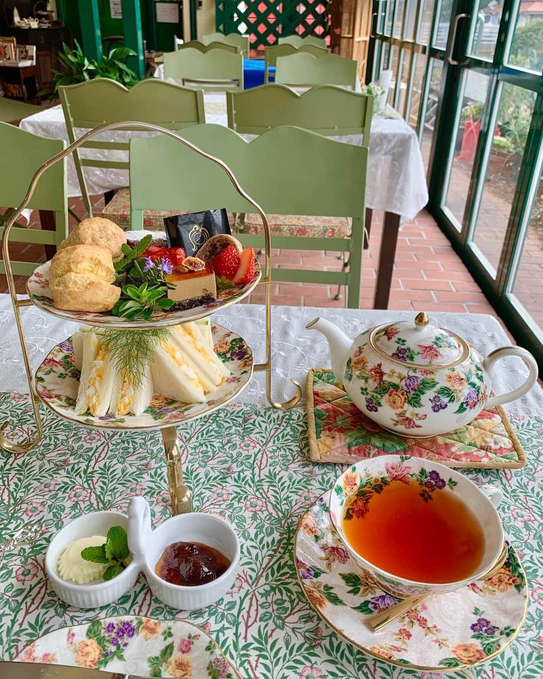 RETRIP<リトリップ>グルメのグルメインスタ