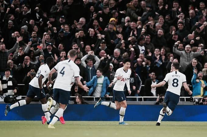 ソン・フンミンのインスタグラム：「It was a very happy and special day. Big thanks for your support and Congrats big boy @stevenbergwijn And Merci for your assist @ndombele_22 ⚽️#COYS」