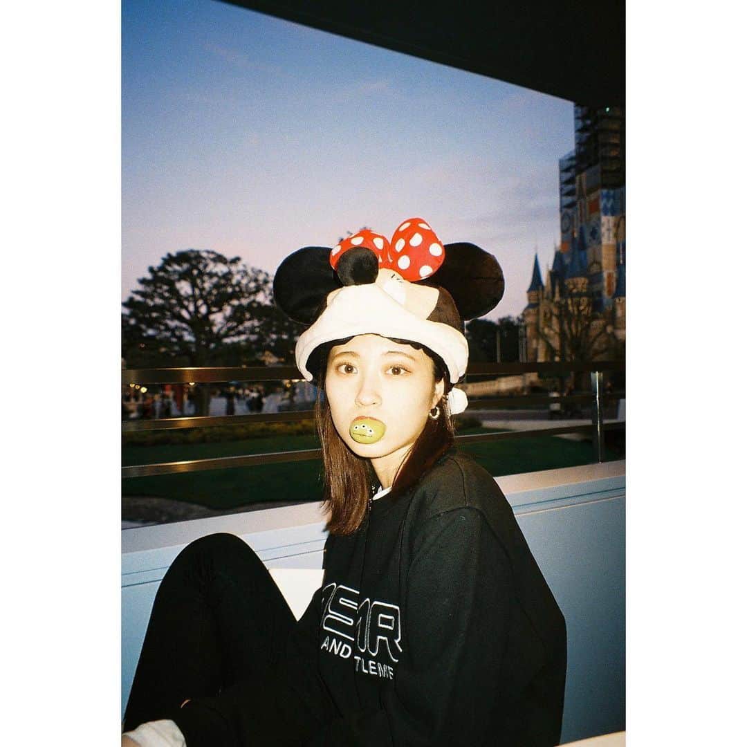 小山莉奈さんのインスタグラム写真 - (小山莉奈Instagram)「💚」2月3日 19時04分 - koyama_rina