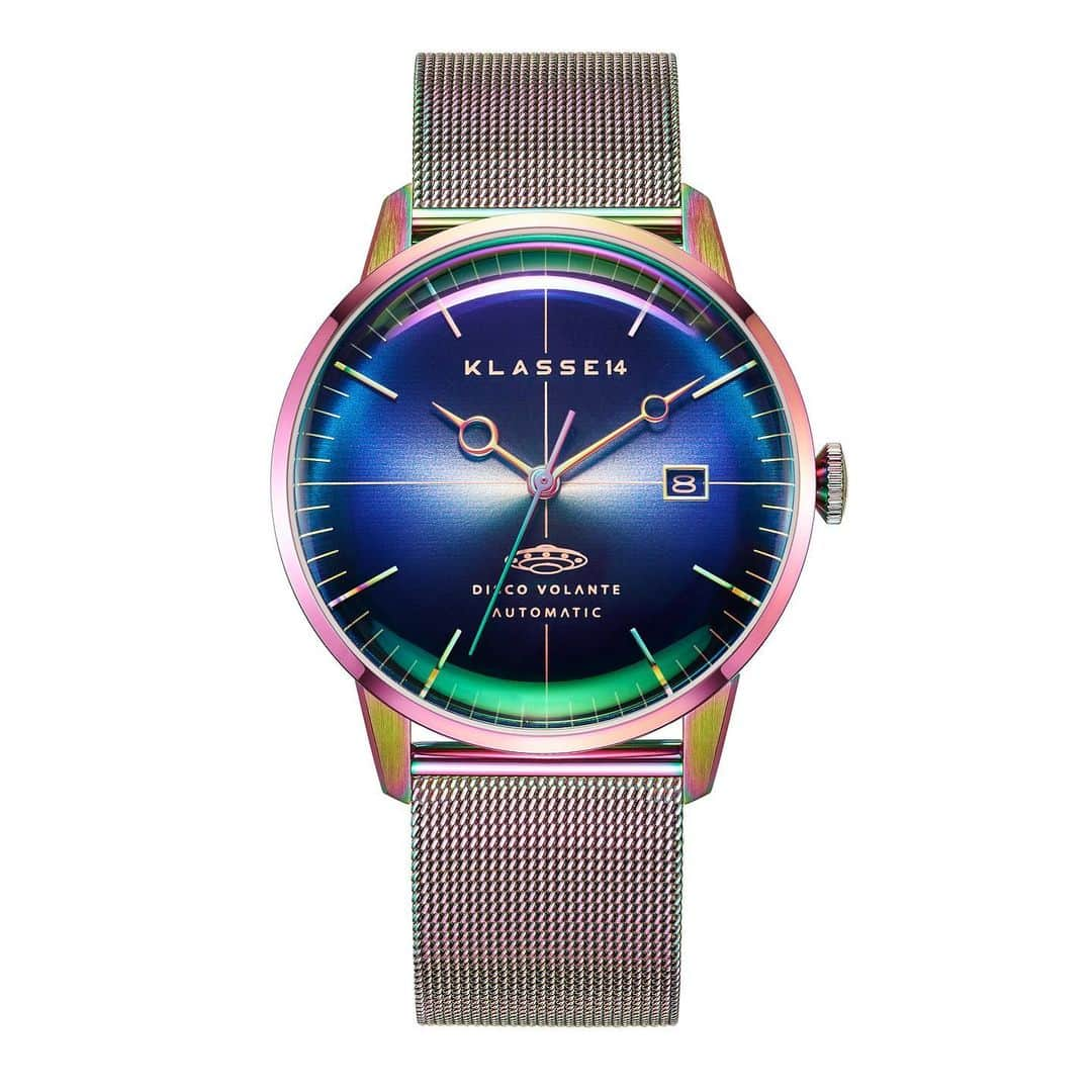 KLASSE14さんのインスタグラム写真 - (KLASSE14Instagram)「Introducing the Disco Volante Stardust – a retro-futuristic piece that defies space and time. This collection features 4 different color dials with an iridescent domed glass with a touch of classic 60s design with a super slim automatic movement. #klasse14 #ordinarilyunique #discovolante #watch #new #fashion #lifestyle #UFO #scifiworld #timetravel #futuristic #outerspace ##retrowave」2月3日 19時20分 - klasse14